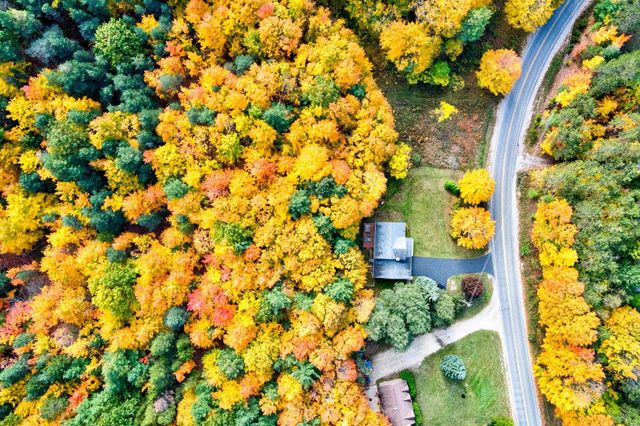 9144 E Hoxie Road, Elmwood Twp, MI 49621