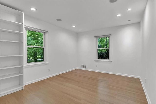 2605 McKinnon Drive, Decatur, GA 30030
