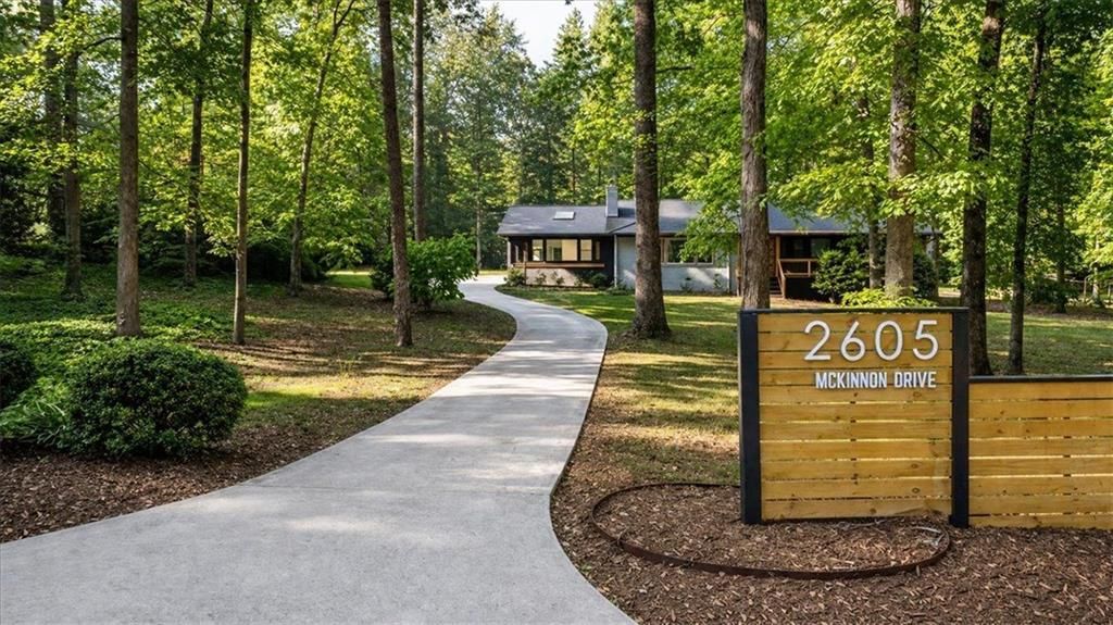 2605 McKinnon Drive, Decatur, GA 30030