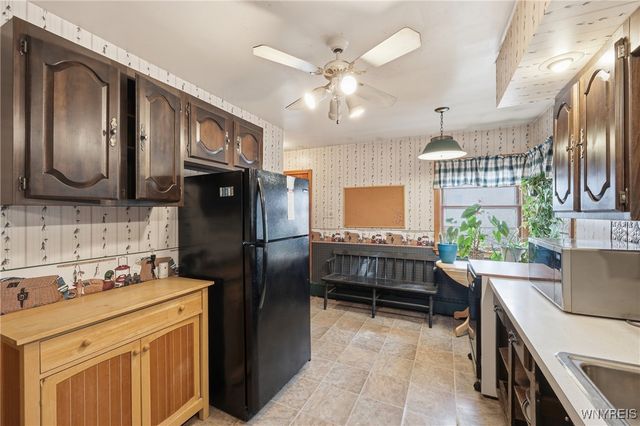 933 Creek Road Extension, Lewiston, NY 14092