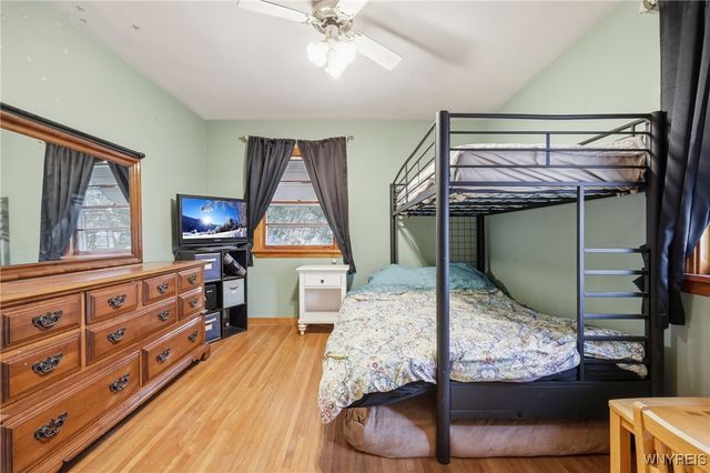 933 Creek Road Extension, Lewiston, NY 14092