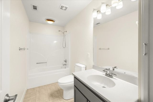 1198 Bob White Avenue, Springdale, AR 72764