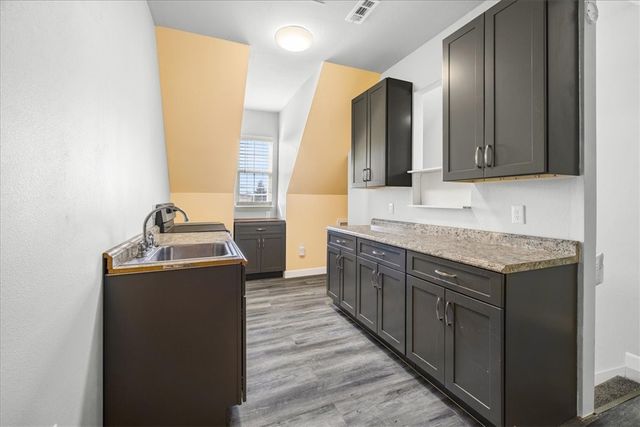 1198 Bob White Avenue, Springdale, AR 72764