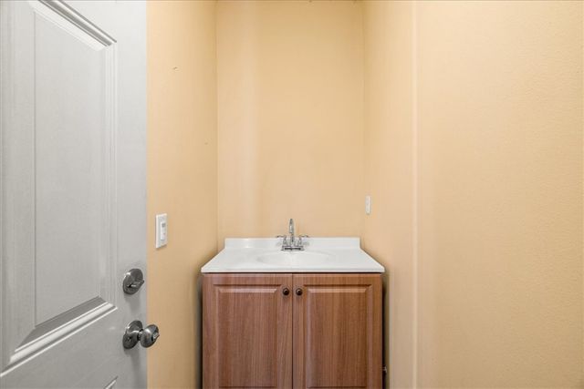 1198 Bob White Avenue, Springdale, AR 72764