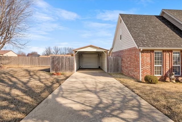 1198 Bob White Avenue, Springdale, AR 72764