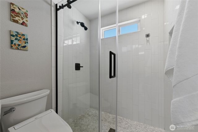 8615 43rd Street W, University Place, WA 98466