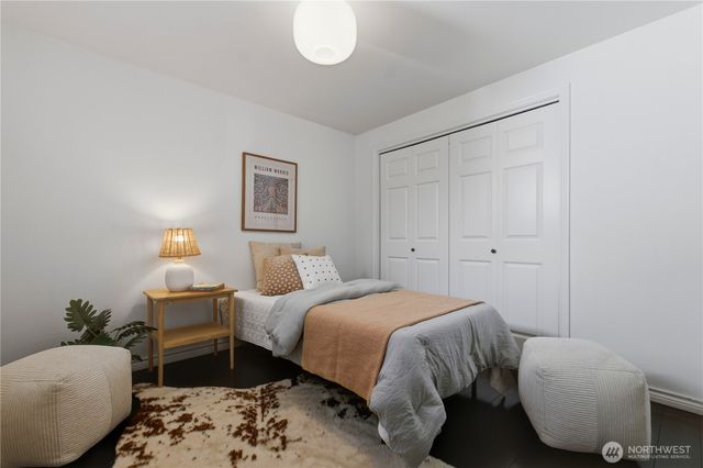 8615 43rd Street W, University Place, WA 98466