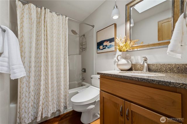 8615 43rd Street W, University Place, WA 98466