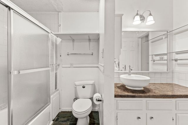 3013 Arapaho Road, Commerce, TX 75428