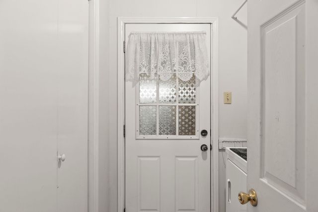 3013 Arapaho Road, Commerce, TX 75428