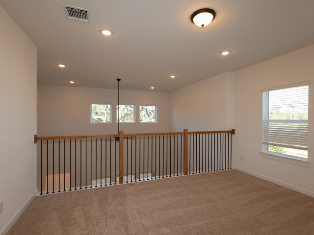 458 Bishop Wood RD, Dripping Springs, TX 78620