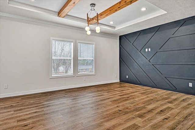 3648 McDaniel DR, Salem, VA 24153