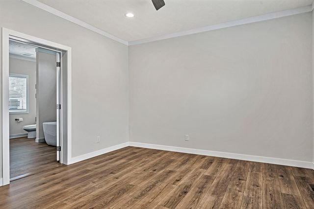 3648 McDaniel DR, Salem, VA 24153