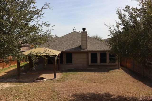 249 Orbit Drive, Lavon, TX 75166