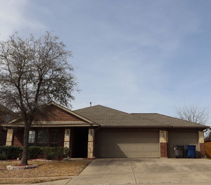 249 Orbit Drive, Lavon, TX 75166