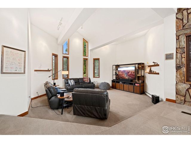 5213 Castle Ridge Pl, Fort Collins, CO 80525