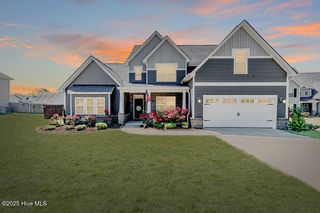 103 Courtyard Circle, Aberdeen, NC 28315