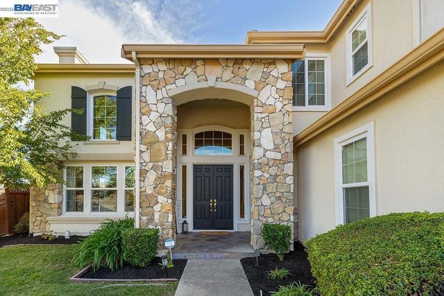 3 Crested Oak Ct, San Ramon, CA 94583