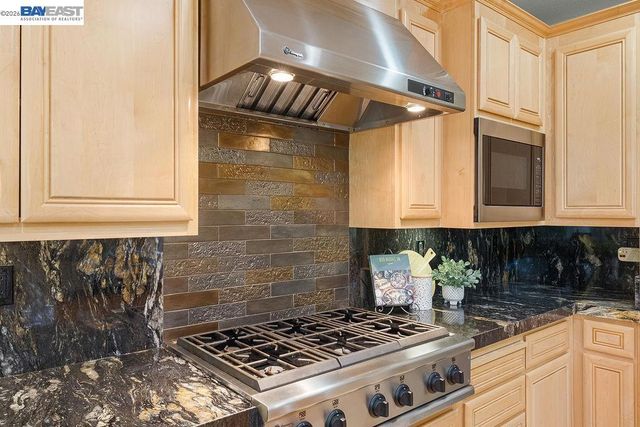 3 Crested Oak Ct, San Ramon, CA 94583