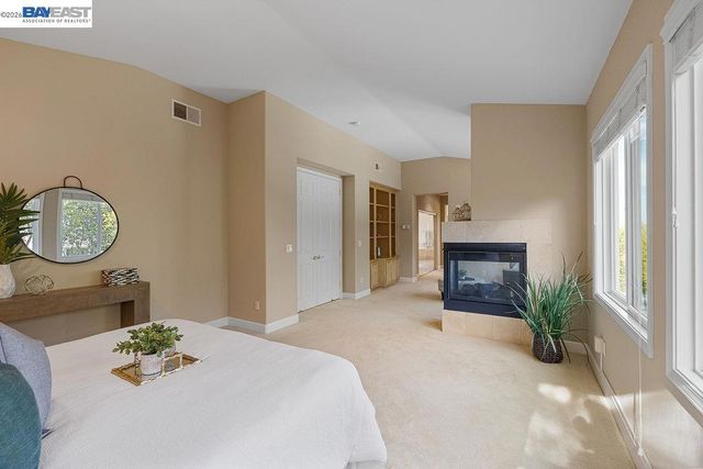 3 Crested Oak Ct, San Ramon, CA 94583