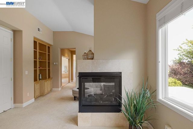 3 Crested Oak Ct, San Ramon, CA 94583