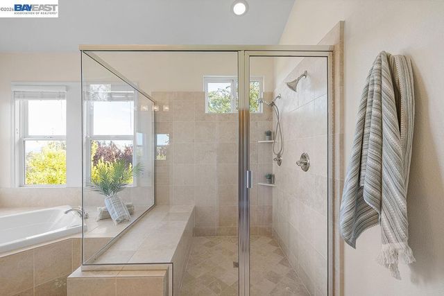 3 Crested Oak Ct, San Ramon, CA 94583