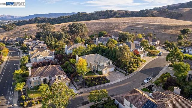 3 Crested Oak Ct, San Ramon, CA 94583