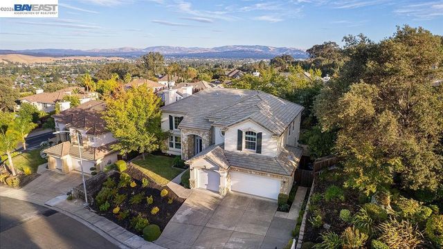 3 Crested Oak Ct, San Ramon, CA 94583