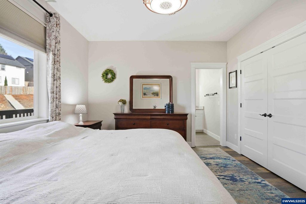 Image 25 of property listing at 112 Summit View Av SE, Salem, OR 97306