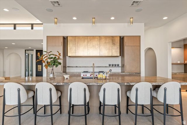 2896 W BLACKHAWK RIDGE CIR, St. George, UT 84770