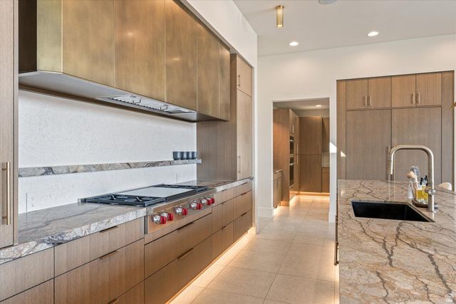 2896 W BLACKHAWK RIDGE CIR, St. George, UT 84770