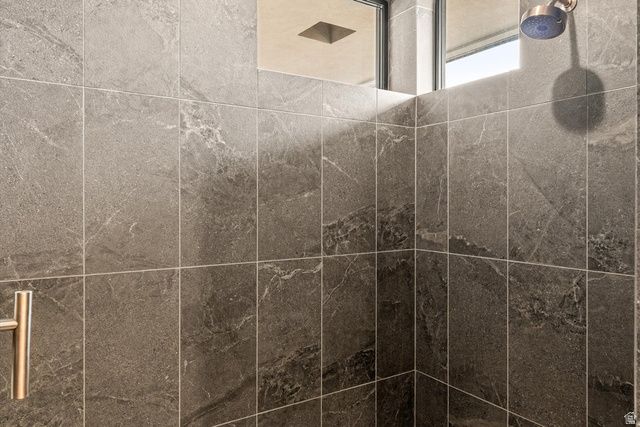 2896 W BLACKHAWK RIDGE CIR, St. George, UT 84770