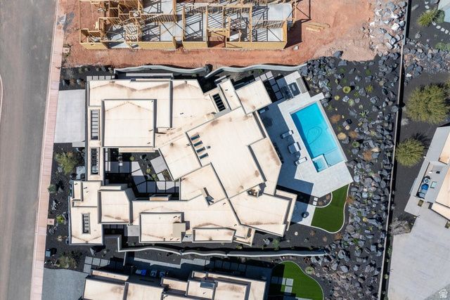2896 W BLACKHAWK RIDGE CIR, St. George, UT 84770