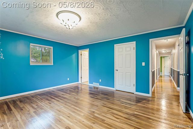 7584 Brookview Court, Brighton, MI 48116