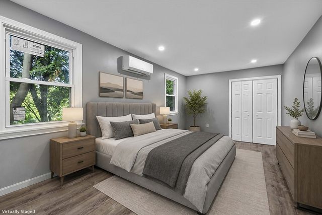 24 Emerson St, Fall River, MA 02720