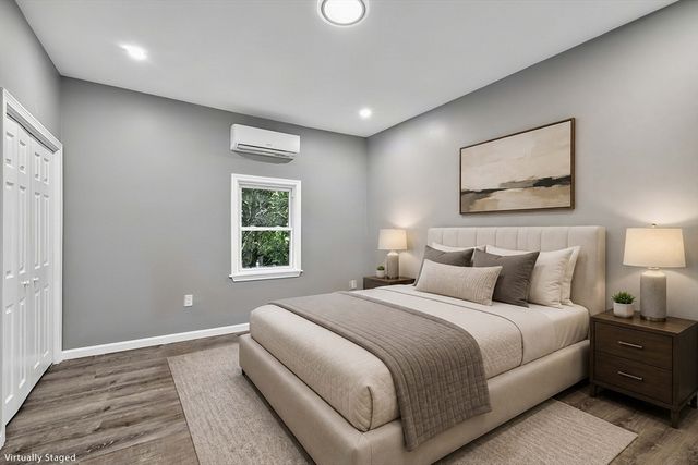 24 Emerson St, Fall River, MA 02720
