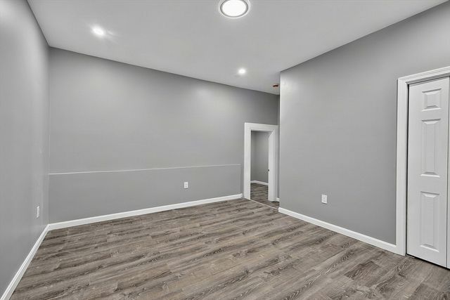 24 Emerson St, Fall River, MA 02720