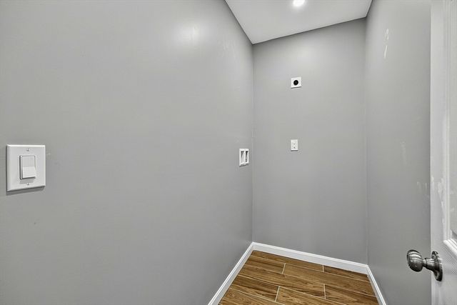 24 Emerson St, Fall River, MA 02720