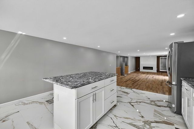 24 Emerson St, Fall River, MA 02720