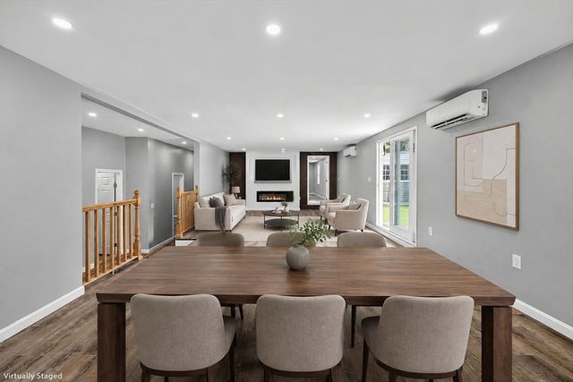 24 Emerson St, Fall River, MA 02720