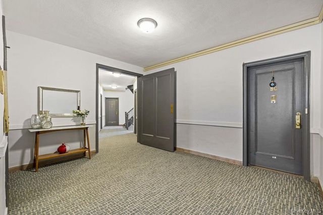 43 Calton Road 5C, New Rochelle, NY 10804