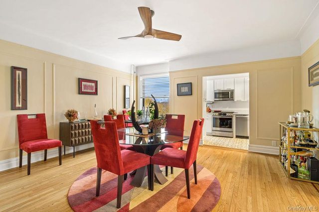 43 Calton Road 5C, New Rochelle, NY 10804