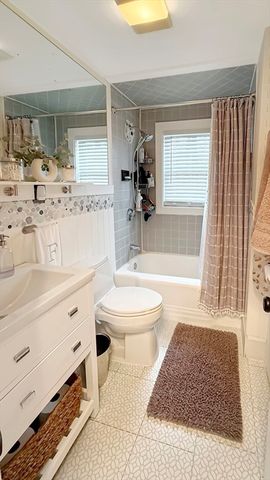 3 Milton Ter, Randolph, MA 02368