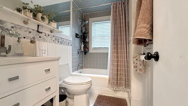 3 Milton Ter, Randolph, MA 02368