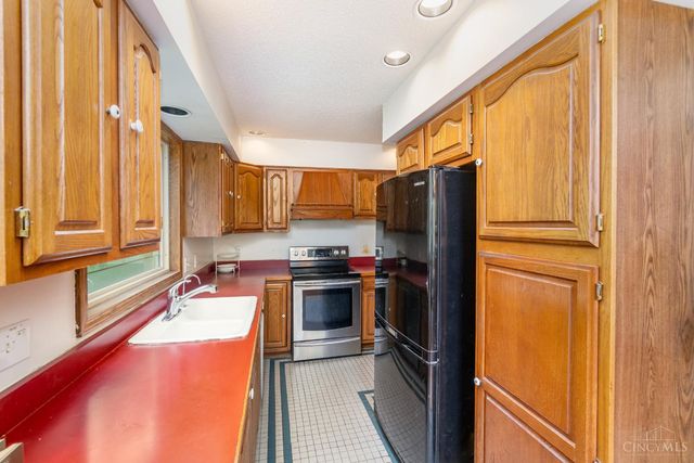 222 Obannon Avenue, Loveland, OH 45140