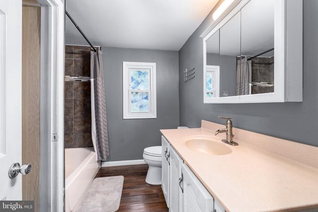 28 CHESTNUT HILL LN, Elkton, MD 21921