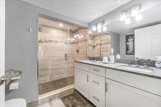 1203 Hillsboro Mile 6A, Hillsboro Beach, FL 33062