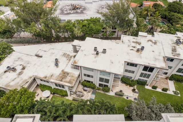 1203 Hillsboro Mile 6A, Hillsboro Beach, FL 33062