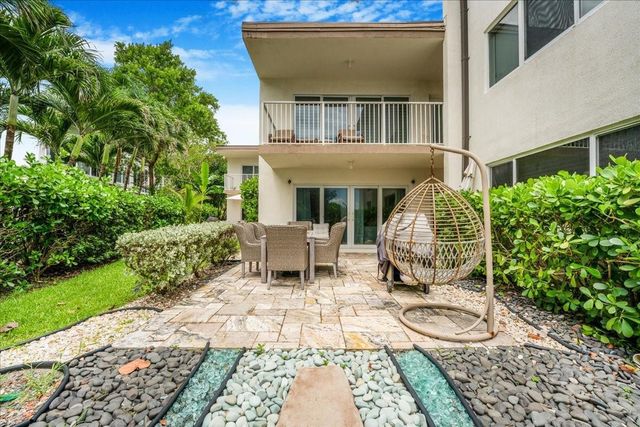 1203 Hillsboro Mile 6A, Hillsboro Beach, FL 33062
