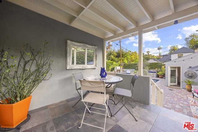 2219 Silver Ridge Avenue, Los Angeles, CA 90039